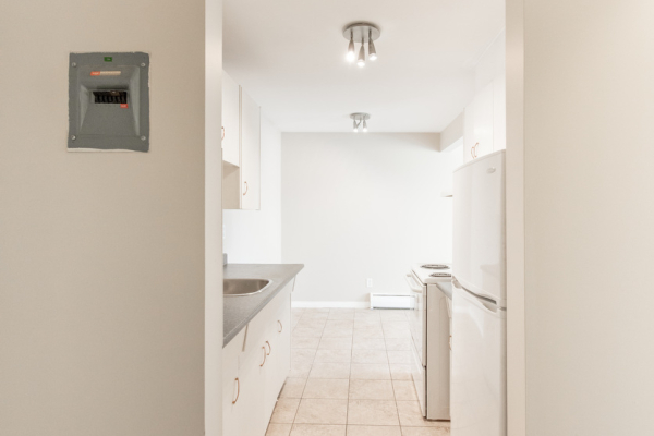 Alexander Apartments