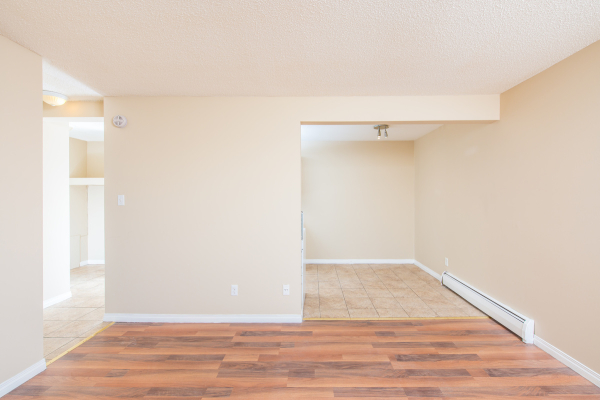 Alexander Apartments