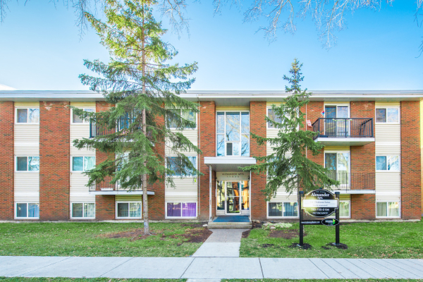 Alexander Apartments
