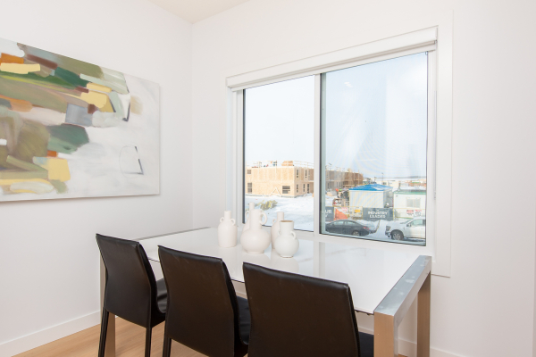 Breeze Nouveau Townhouses - Get One Month Free!