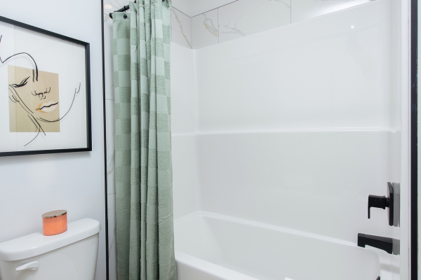 Breeze Nouveau Townhouses - Get One Month Free!