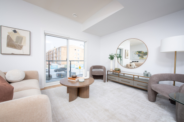 Breeze Nouveau Townhouses - Get One Month Free!