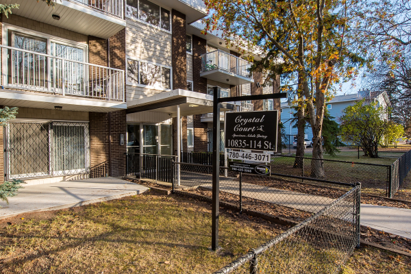 Crystal Court