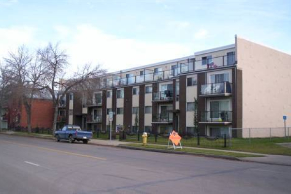 Pioneer Apartments Pioneer Apartments