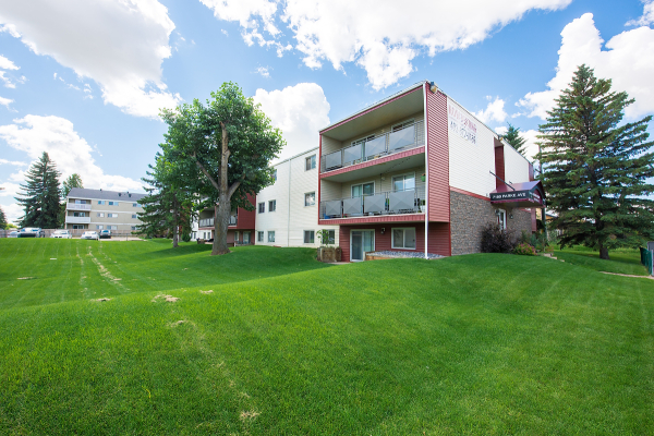 Raleigh Square Apartments