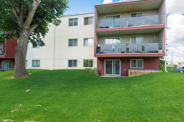 Raleigh Square Apartments