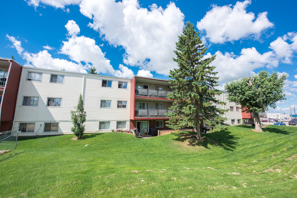 Raleigh Square Apartments