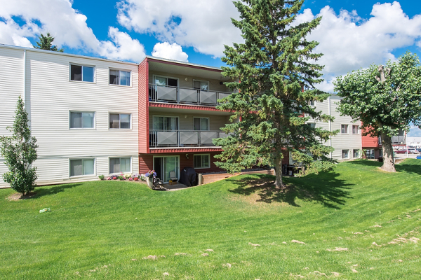 Raleigh Square Apartments