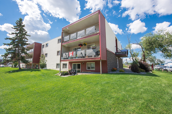 Raleigh Square Apartments