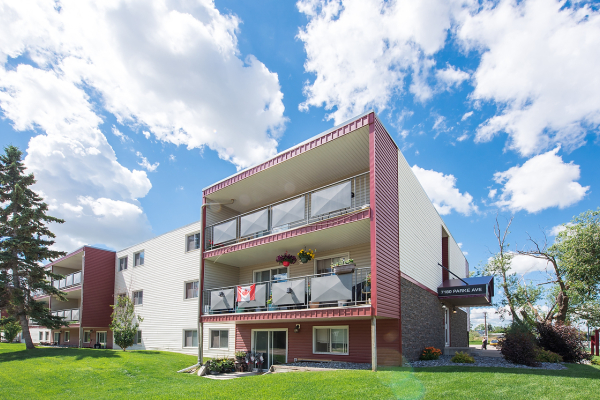 Raleigh Square Apartments