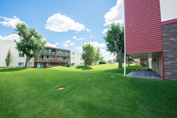 Raleigh Square Apartments